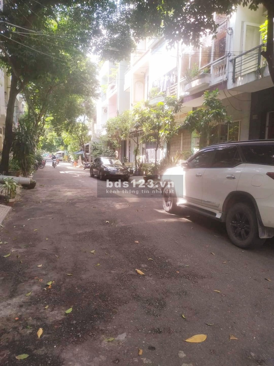 Khu Vip hiếm bán đi bộ ra sân bay nhà đẹp khu phân lô dân trí cao Bạch Đằng, Tân Bình