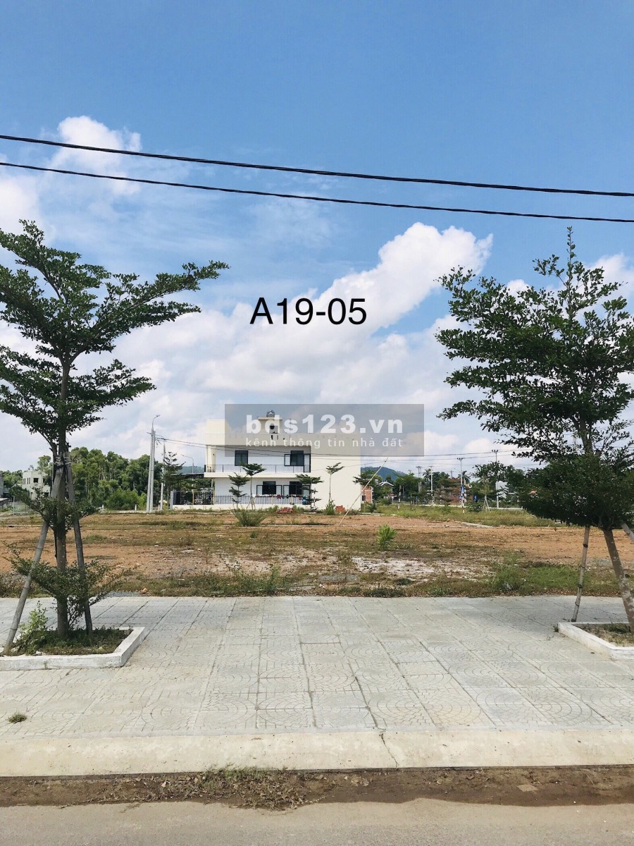 Cần bán lô đất view sông trường Giang cực đẹp tại dự án đất nền trung tâm hành chính Tam Anh