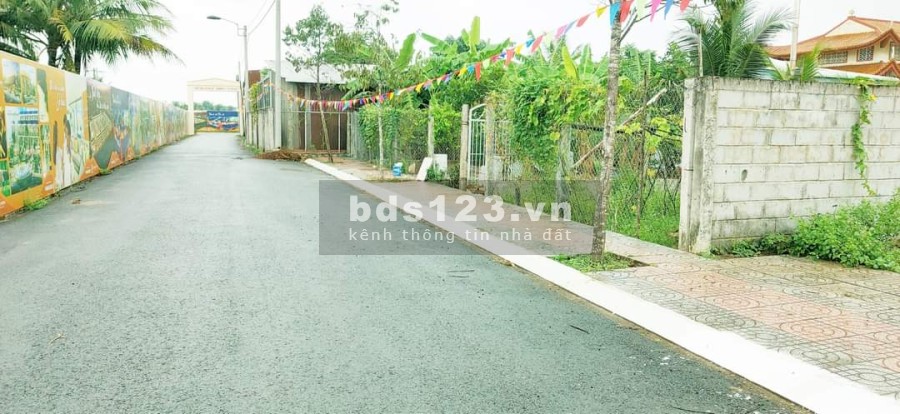Bán đất vàng 100% thổ cư ô tô tới đất tặng ngay 3 chỉ vàng PNJ thanh toán linh hoạt, lh 0934020615