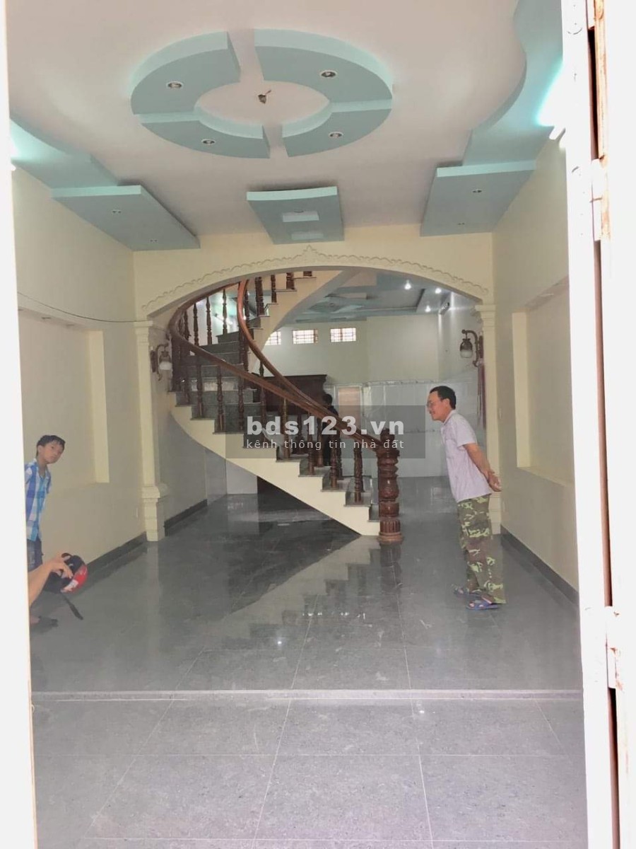 Cần tiền bán liền trong tuần căn nhà trên phố Đào nhuận giá rẻ chưa từng có 55.4 tỷ, lhcc