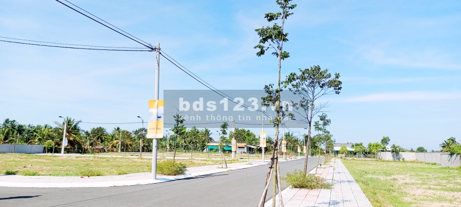 Bán đất vàng 100% thổ cư ô tô tới đất tặng ngay 3 chỉ vàng PNJ thanh toán linh hoạt, lh 0934020615