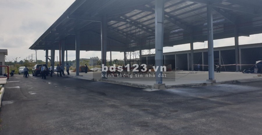 Bán đất quốc lộ 13 diện tích sử dụng 100m2, thổ cư 100%, xây tự do, sổ hồng riêng từng nền