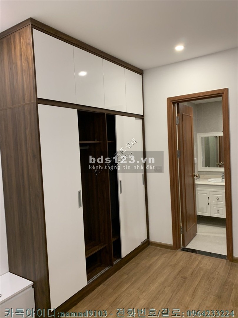Chính chủ cần cho thuê căn 3N full nội thất cao cấp chung cư Ct8 The Emerald giá tốt