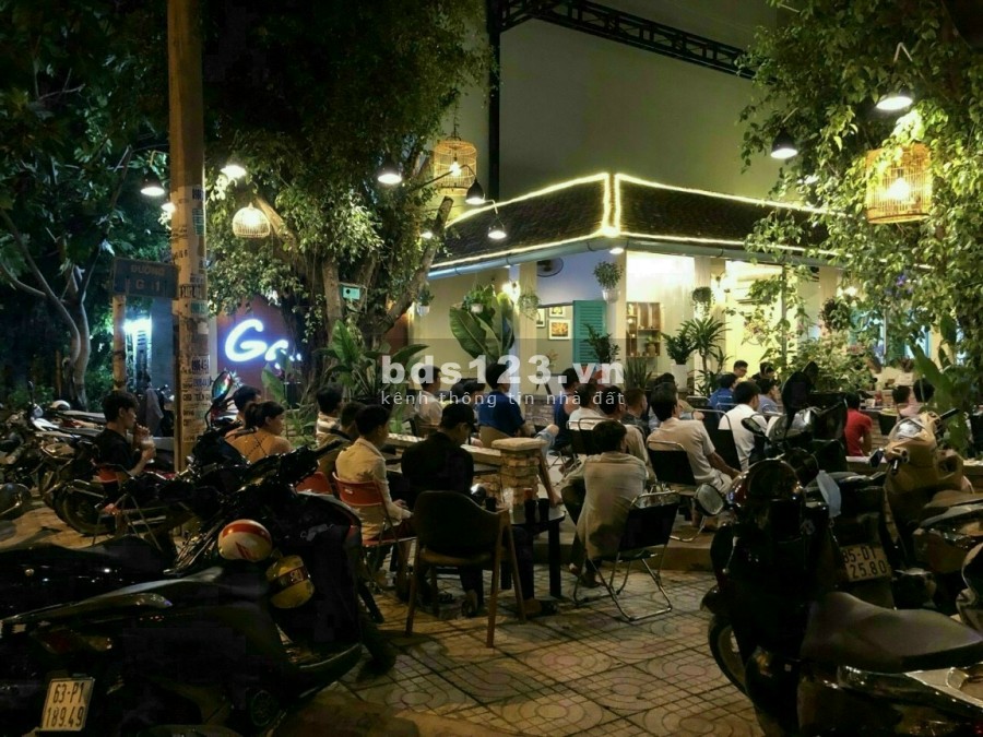 Bán nhà mặt tiền lô góc diện tích 200m2 (10mx20m), giá 14 tỷ,…