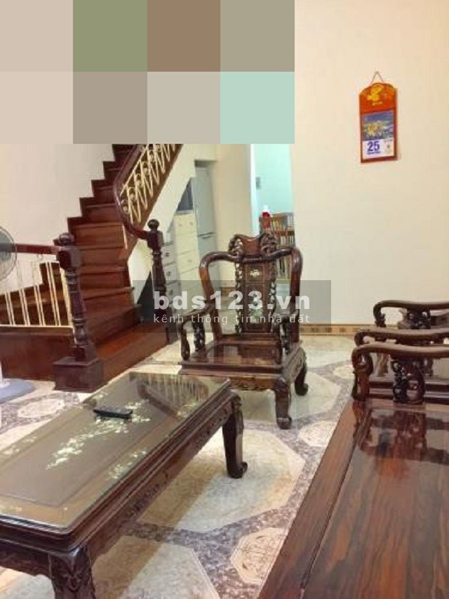 Cho thuê nhà 255 Phố Vọng, dtsd 60m2 4 tầng, ngõ 2 ô tô tránh nhau có sẵn nội thất đầy đủ