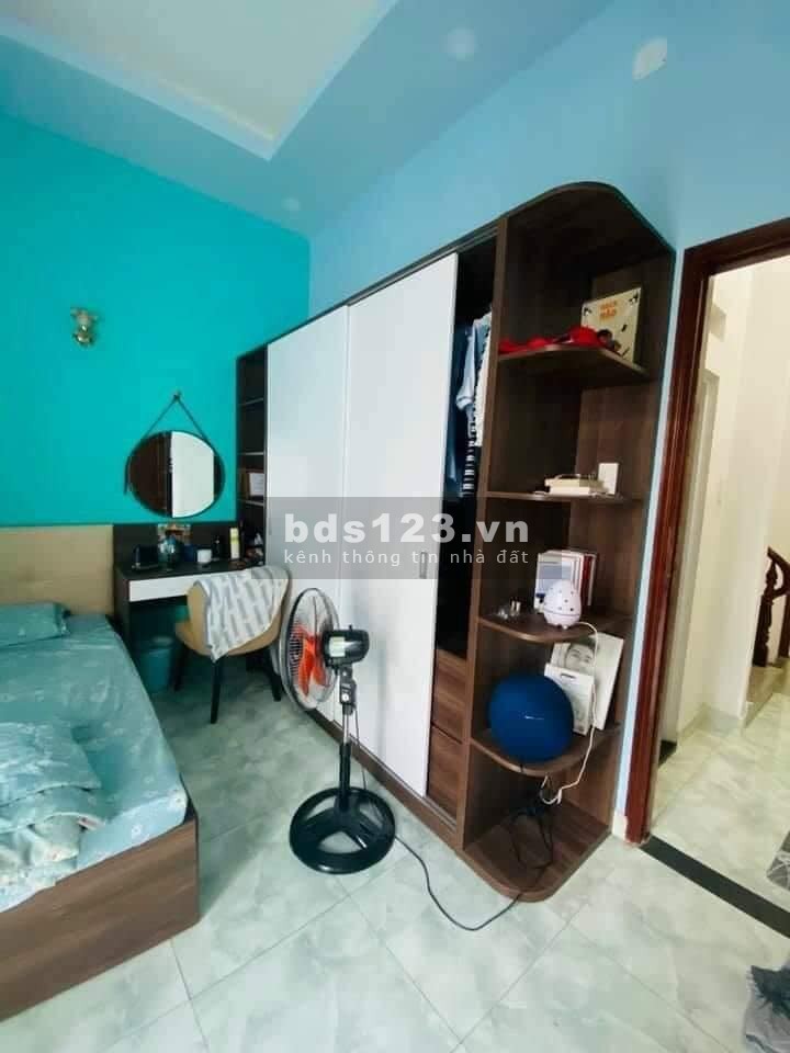 Sang Quận 2 bán gấp nhà MT 30m sát AEONMALL dtsd 67m2 chỉ 5.49 tỷ LH 0896721788