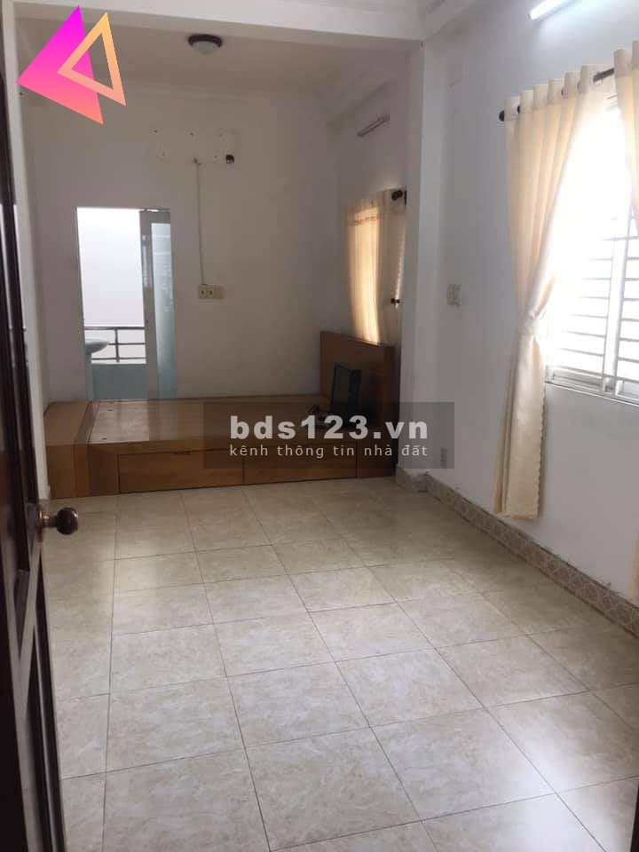 Bán Nhà Riêng Tân Bình diện tích 40m2 hẻm xe tải 4 tầng mới đẹp giá bán chỉ 5.6 Tỷ