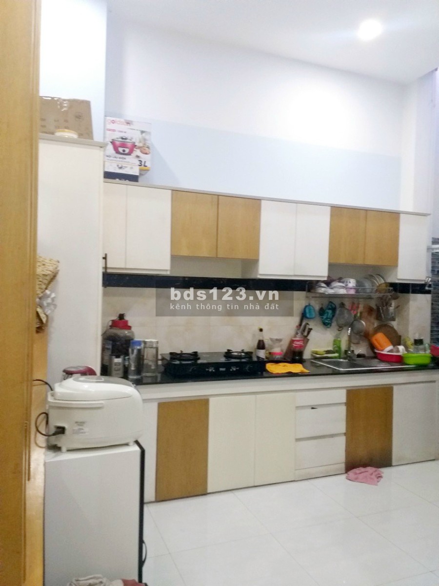 Bán nhà Thạnh Lộc 19 ngay chợ cầu đồng 100m giá bán chỉ 3.45 tỷ thương lượng chính chủ