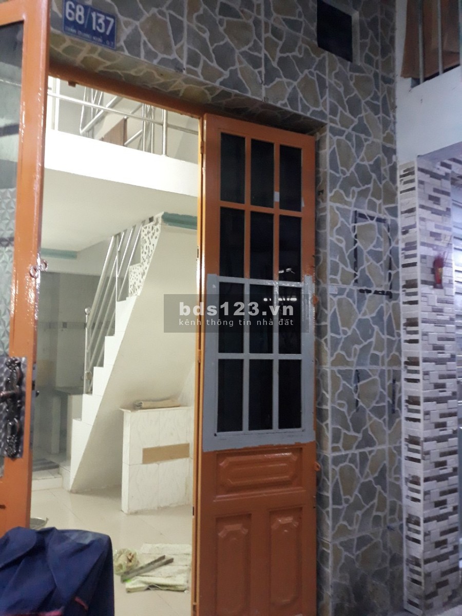Nhà quận 1 đường Trần Quang Khải nhà đẹp, thoáng mát, ngay trung tâm liên hệ 0908018432