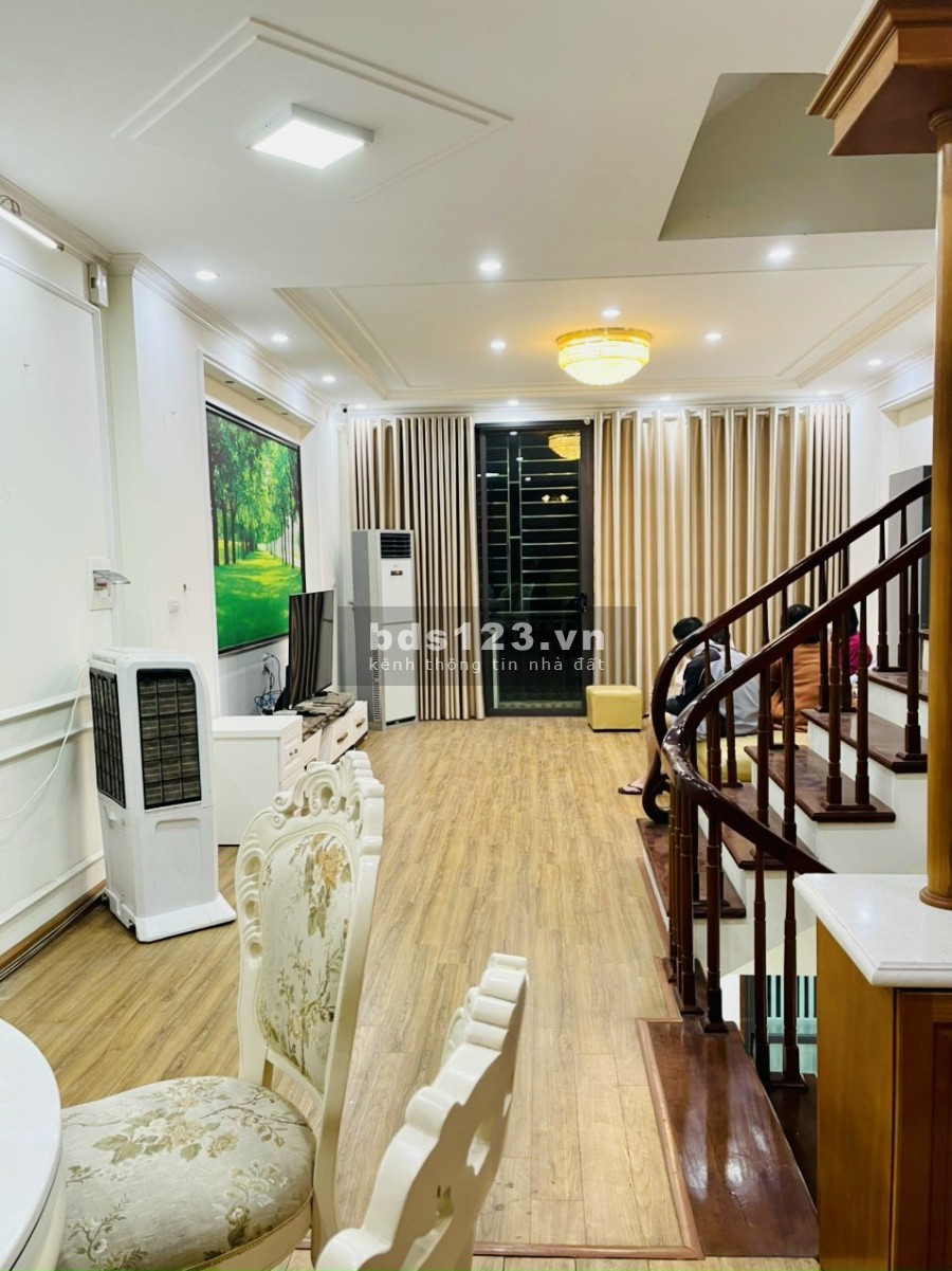 Chính chủ bán nhà 5 tầng, ô tô vào nhà. đg Lê Trọng Tấn giá 7,9tỷ cạnh KĐT 5 Sao Parkcity, DT 50m