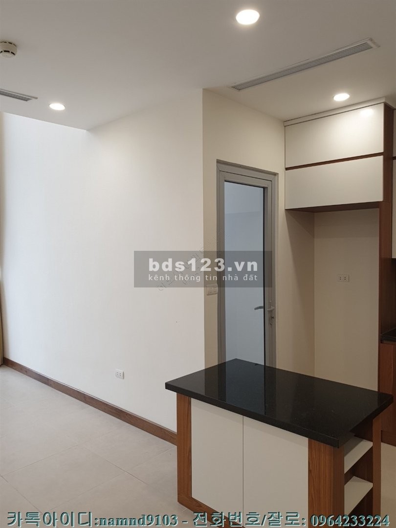 Cho thuê căn 3N Duplex nội thất cơ bản chung cư Vinhomes Gardenia môi trường sống yên tĩnh