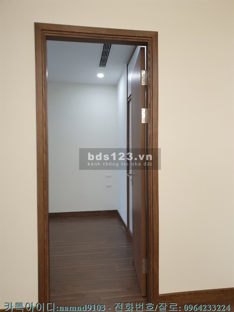 Cho thuê căn 3N Duplex nội thất cơ bản chung cư Vinhomes Gardenia môi trường sống yên tĩnh
