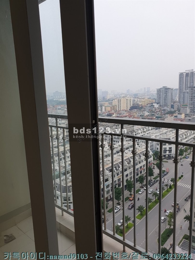 Cho thuê căn 3N Duplex nội thất cơ bản chung cư Vinhomes Gardenia môi trường sống yên tĩnh