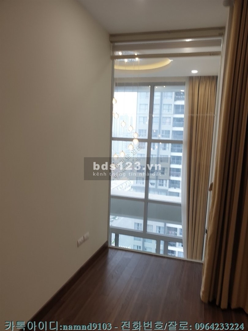 Cho thuê căn 3N Duplex nội thất cơ bản chung cư Vinhomes Gardenia môi trường sống yên tĩnh