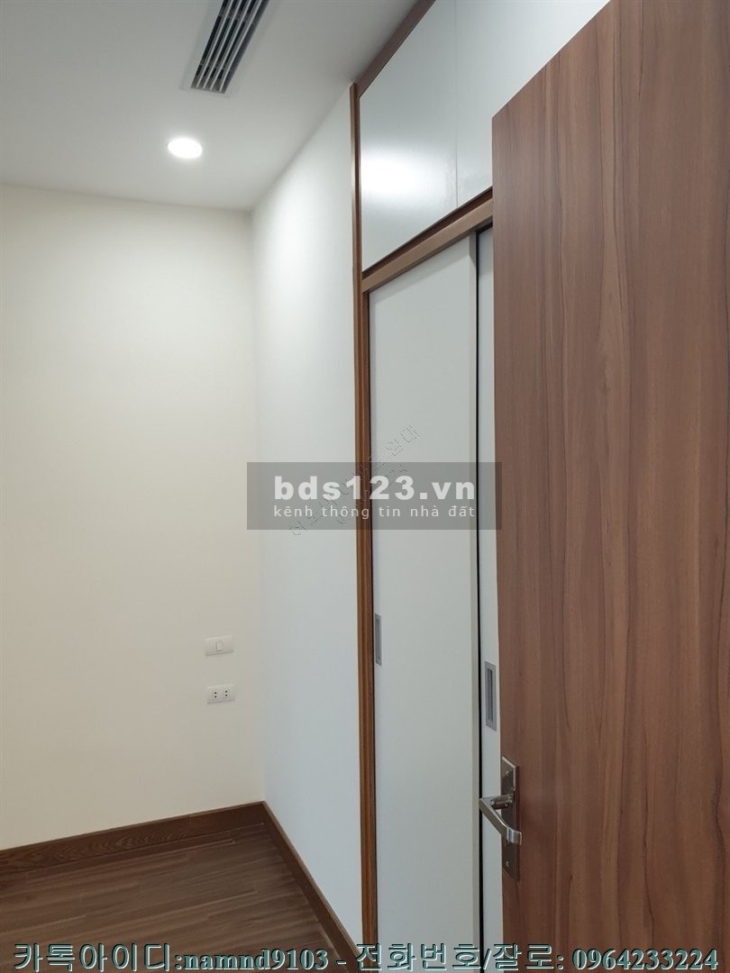 Cho thuê căn 3N Duplex nội thất cơ bản chung cư Vinhomes Gardenia môi trường sống yên tĩnh