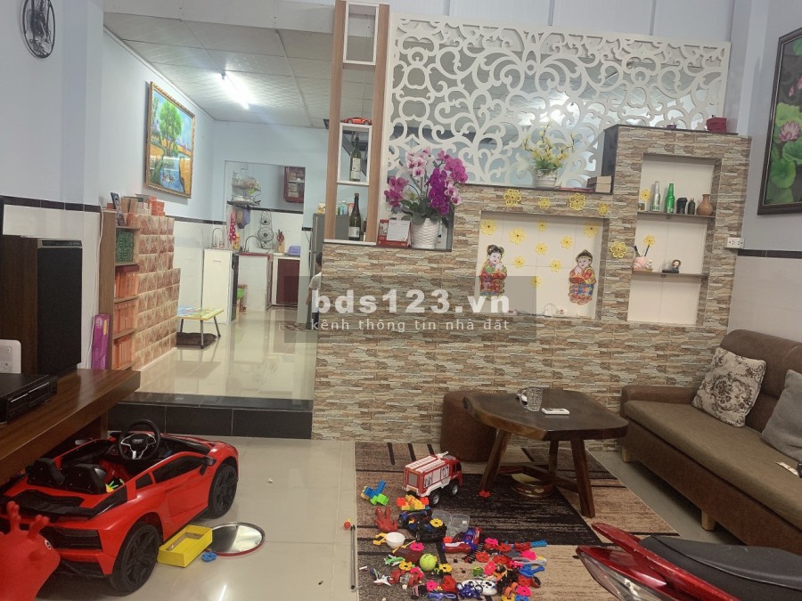 Bán nhà nguyên căn 1 trệt, 1 lầu tổng diện tích 54m2 (4.6x12)…