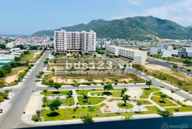 Bán nhanh lô đất đường A1 ( 30m) VCN Phước Long 2- Nha Trang Khánh Hòa sổ đỏ lâu dài
