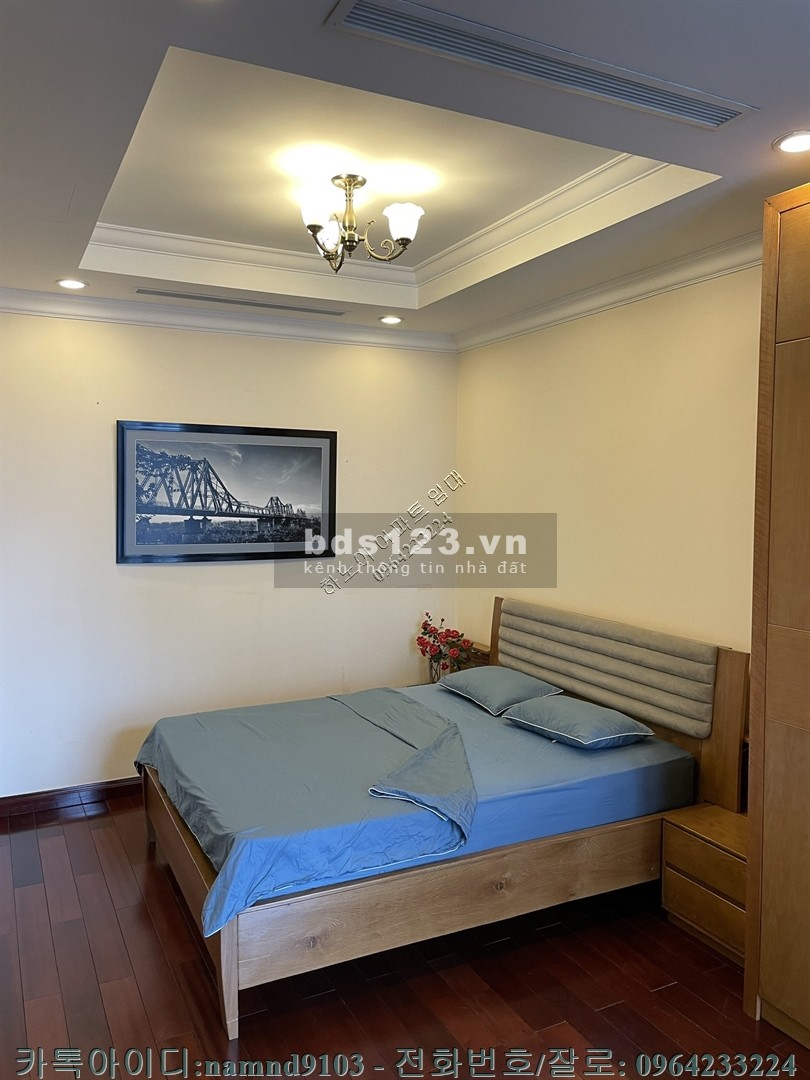 Cần cho thuê căn 2N full nội thất chung cư Royal City diện tích 110m2, giá tốt nhất thị trường