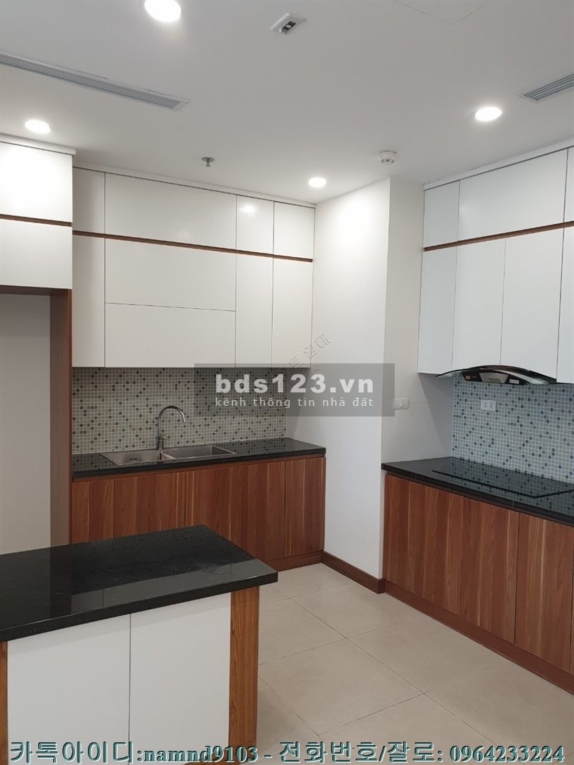 Cho thuê căn 3N Duplex nội thất cơ bản chung cư Vinhomes Gardenia môi trường sống yên tĩnh