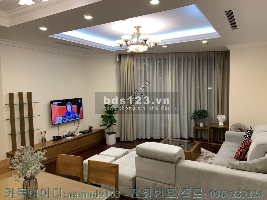 Cần cho thuê căn 2N full nội thất chung cư Royal City diện tích 110m2, giá tốt nhất thị trường