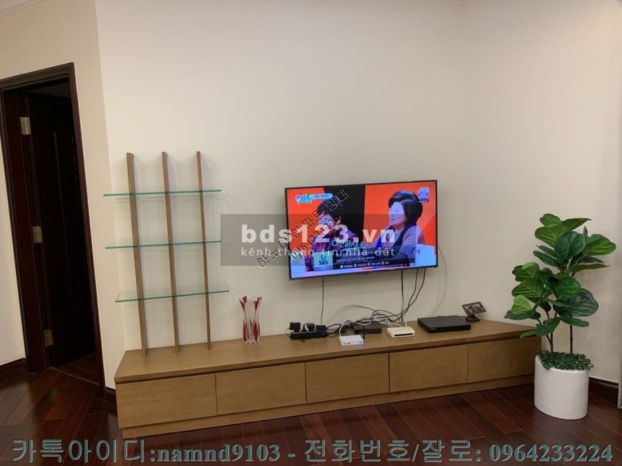 Cần cho thuê căn 2N full nội thất chung cư Royal City diện tích 110m2, giá tốt nhất thị trường