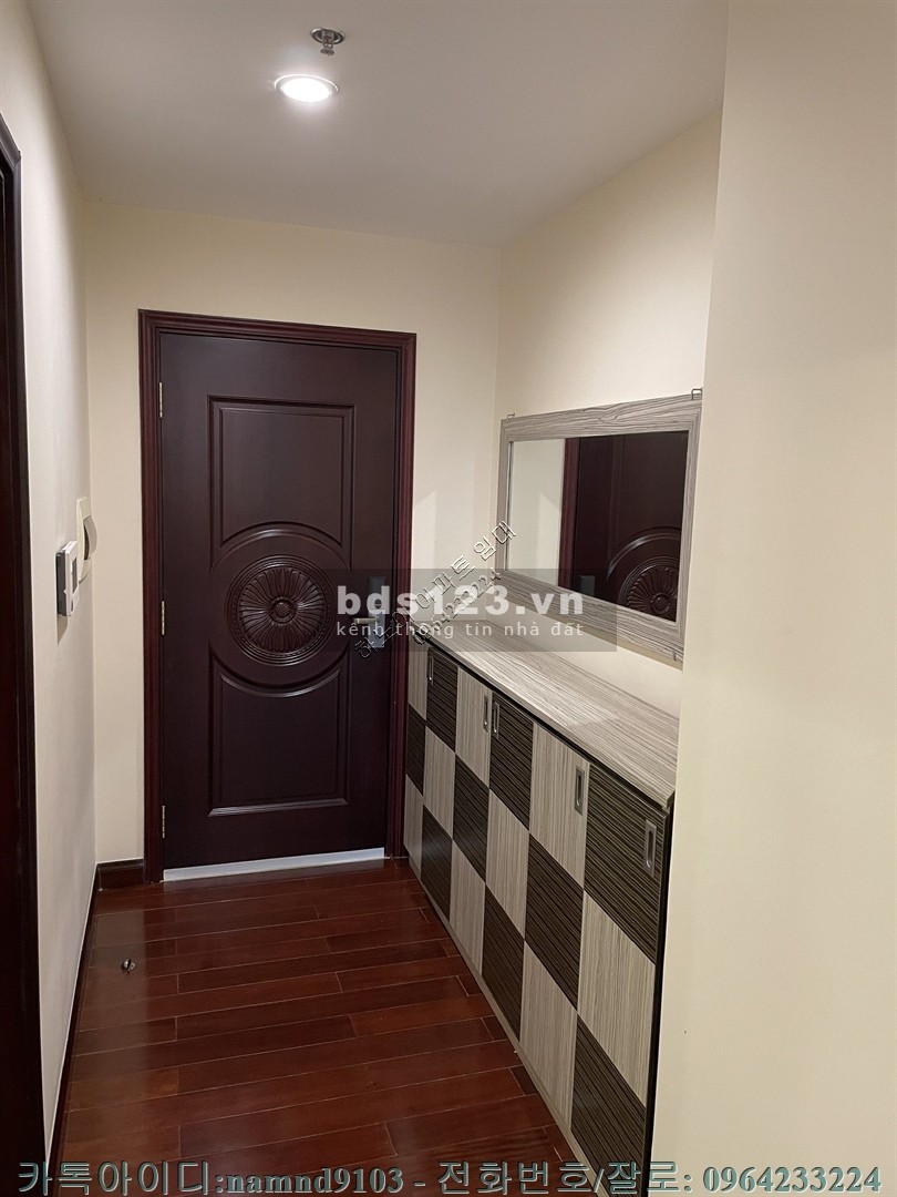 Cần cho thuê căn 2N full nội thất chung cư Royal City diện tích 110m2, giá tốt nhất thị trường