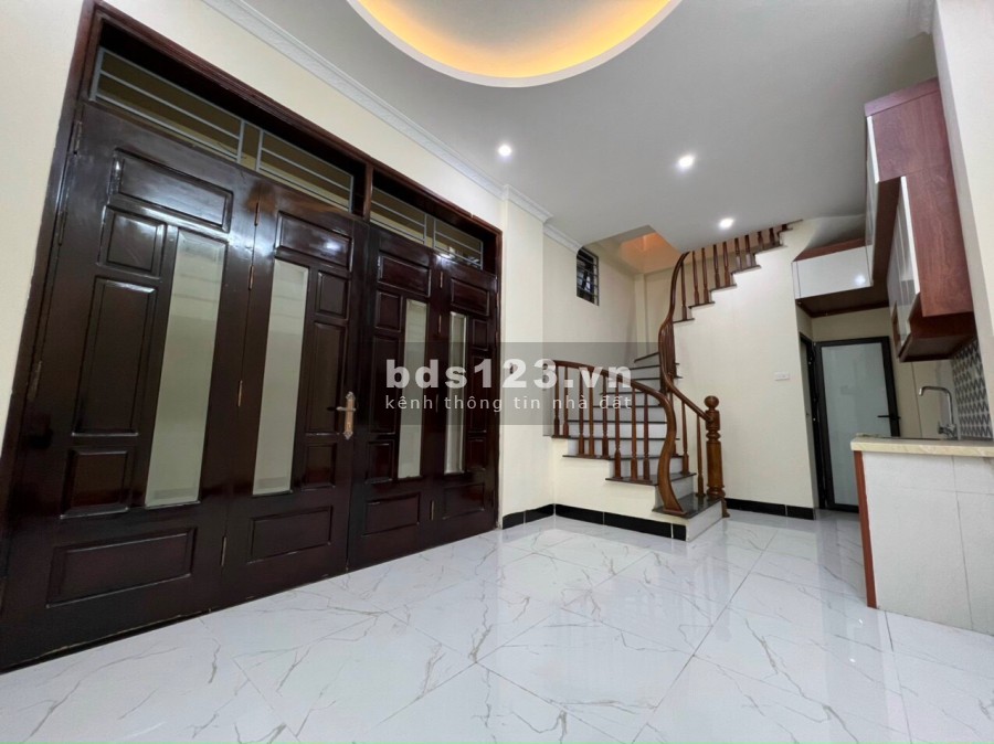 Chính chủ bán nhà 5 tầng trung tâm Quận Hà Đông liên hệ xem nhà 0989455970
