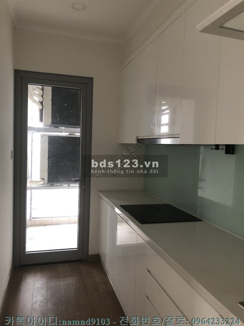 Mình cần cho thuê căn 4N nội thất cơ bản chung cư Vinhomes Gardenia giá 28 triệu/tháng