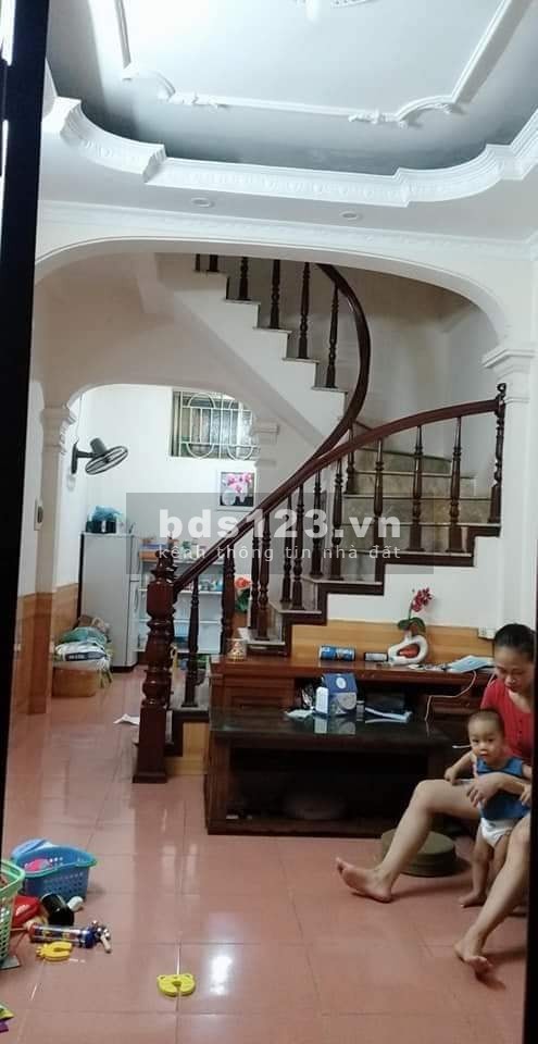Tôi bán nhà Bằng Liệt 38m2 x 4 tầng, giá 3.2 tỷ hưởng trọn tiện ích KĐT LINH ĐÀM
