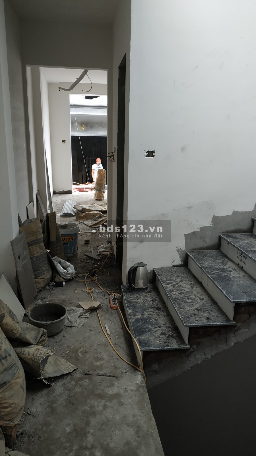 Nhà đẹp mặt ngõ Nguyễn Sơn mới toanh ngay trung tâm Long biên, dt 51m2 5 tầng giá 6.5 tỷ