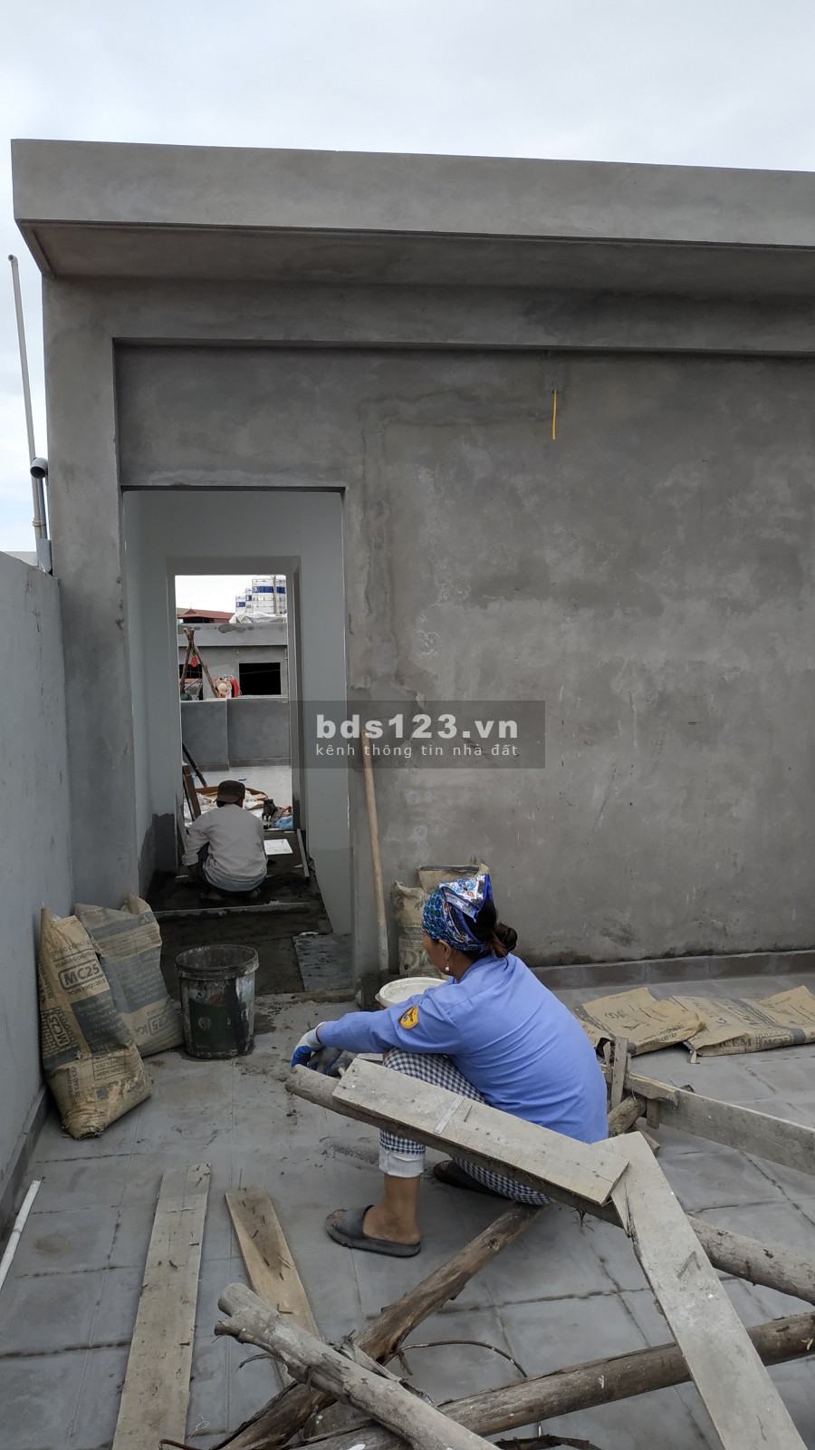 Nhà đẹp mặt ngõ Nguyễn Sơn mới toanh ngay trung tâm Long biên, dt 51m2 5 tầng giá 6.5 tỷ