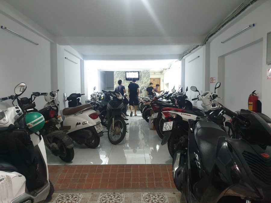Bán CCMN Nguyễn Trãi 94m2, MT 5.2m, 8 tầng thang máy. dòng tiền 1 tỷ/ năm.