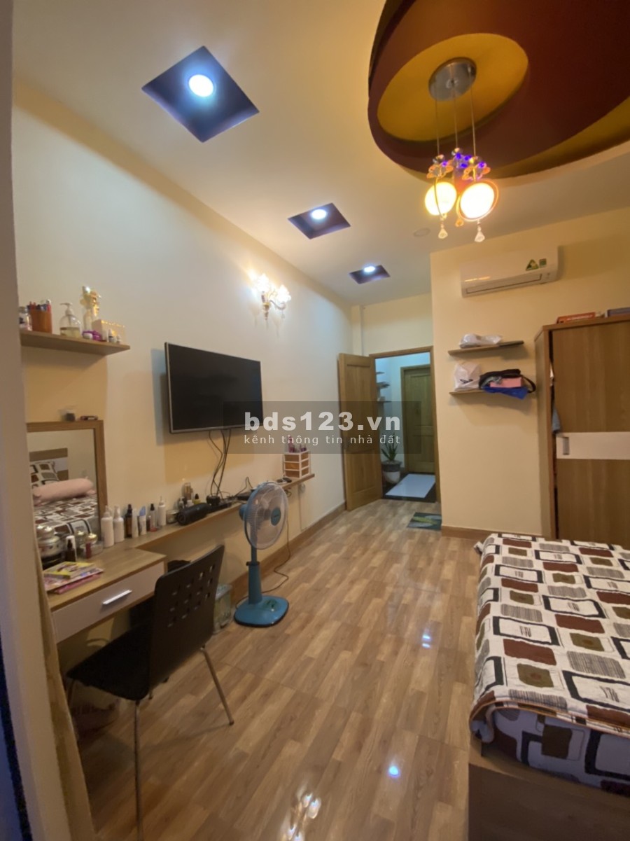Bán gấp nhà siêu đẹp, hẻm xe hơi phân lô 6m, Phạm văn Chiêu, P13, 62m2, 5 tầng chỉ 6.8 tỷ