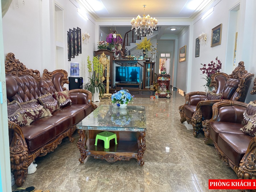 Bán nhà KQH Ngô Quyền Đà Lạt 5 Lầu, Hai mặt đường, Gần chợ, Gần trường học, full nội thất cao cấp
