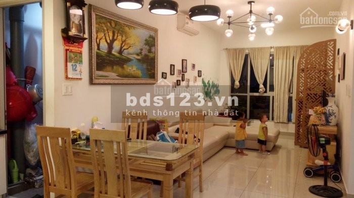 Bán 2pn view nội khu Ruby dự án Celadon City full nội thất giá 2.7 tỷ tiện ích nội khu đủ