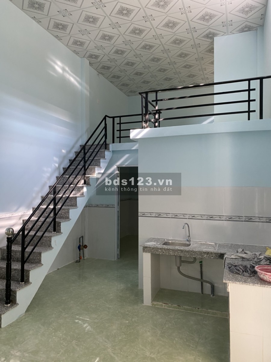 Chính chủ bán gấp dãy trọ diện tích 150m2(5x30) mặt tiền buôn bán giá tốt đầu tư, sổ sẵn