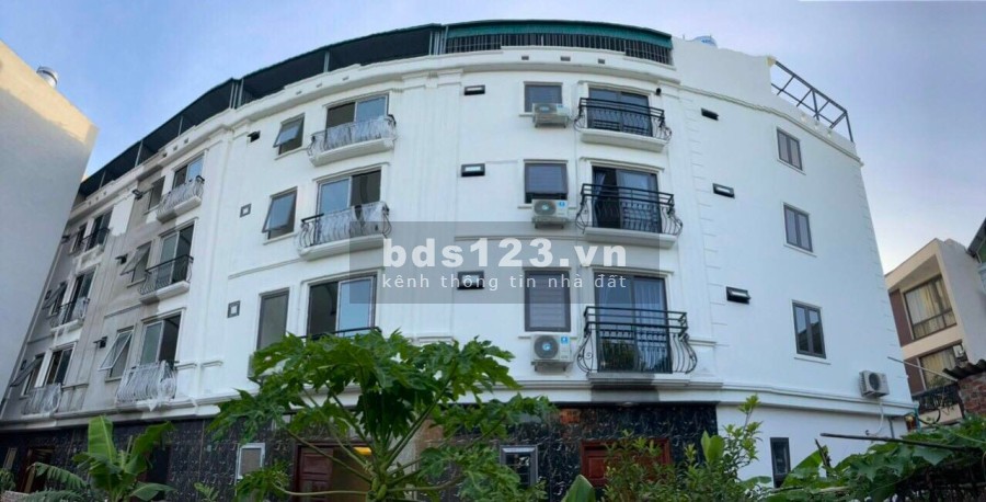 Tổ hợp nhà ở liền kề 10 căn tại tổ 8 Việt Hưng Long Biên giá bán 2.9 tỷ, sổ sẵn