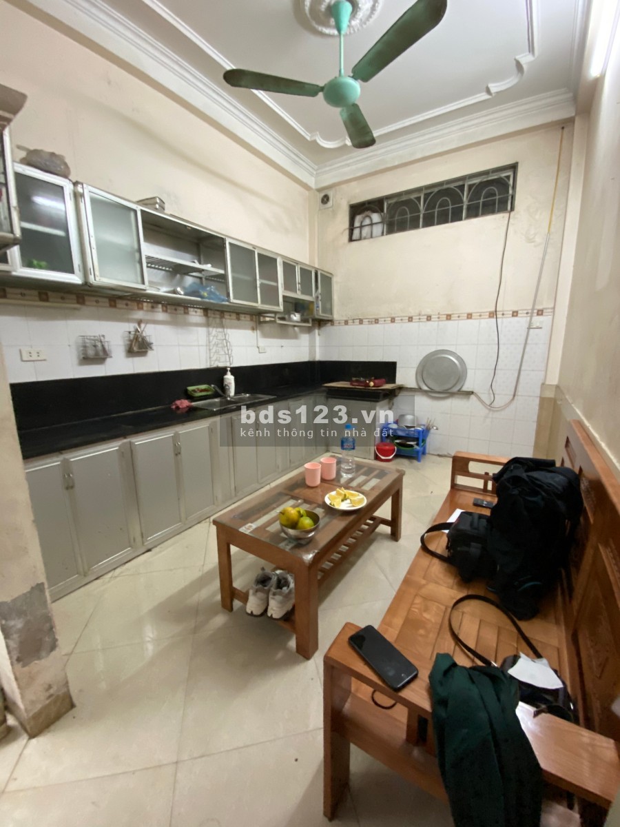 Cho thuê nhà ngõ 29 Khương Hạ, 4 phòng ngủ giá 9 triệu/tháng, tiện ích đầy đủ, bàn giao ngay