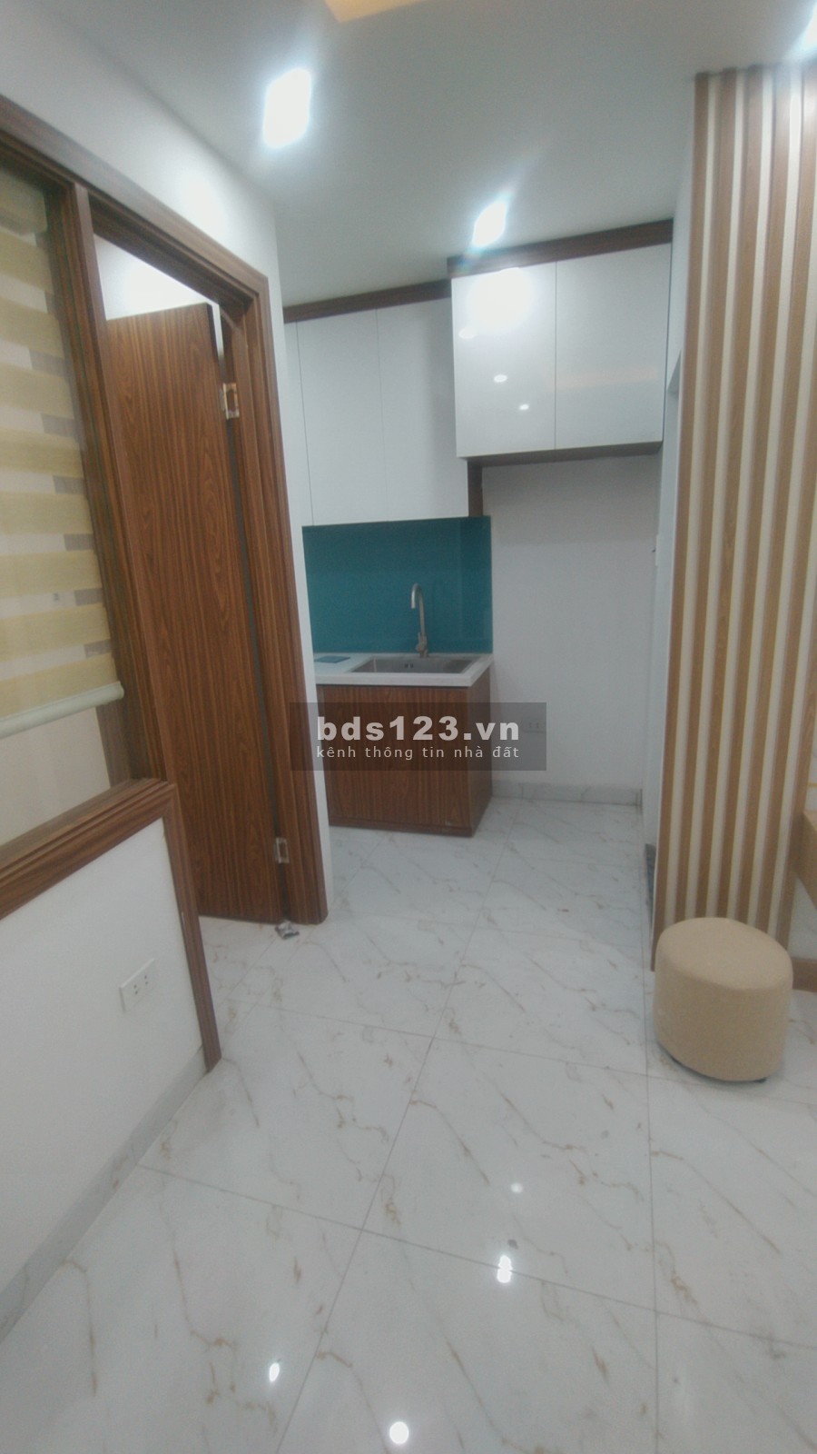 Bán chung cư mini Hoàng Hoa Thám 35 - 50 m2 900tr/căn sổ ngay, chính chủ liên hệ 0889916582