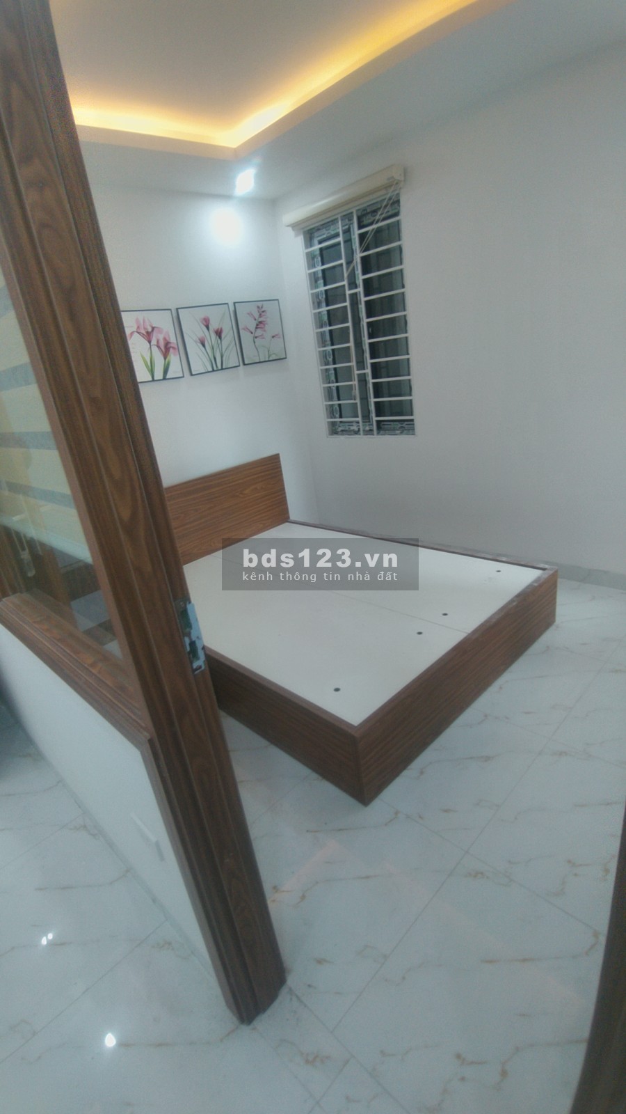 Bán chung cư mini Hoàng Hoa Thám 35 - 50 m2 900tr/căn sổ ngay, chính chủ liên hệ 0889916582