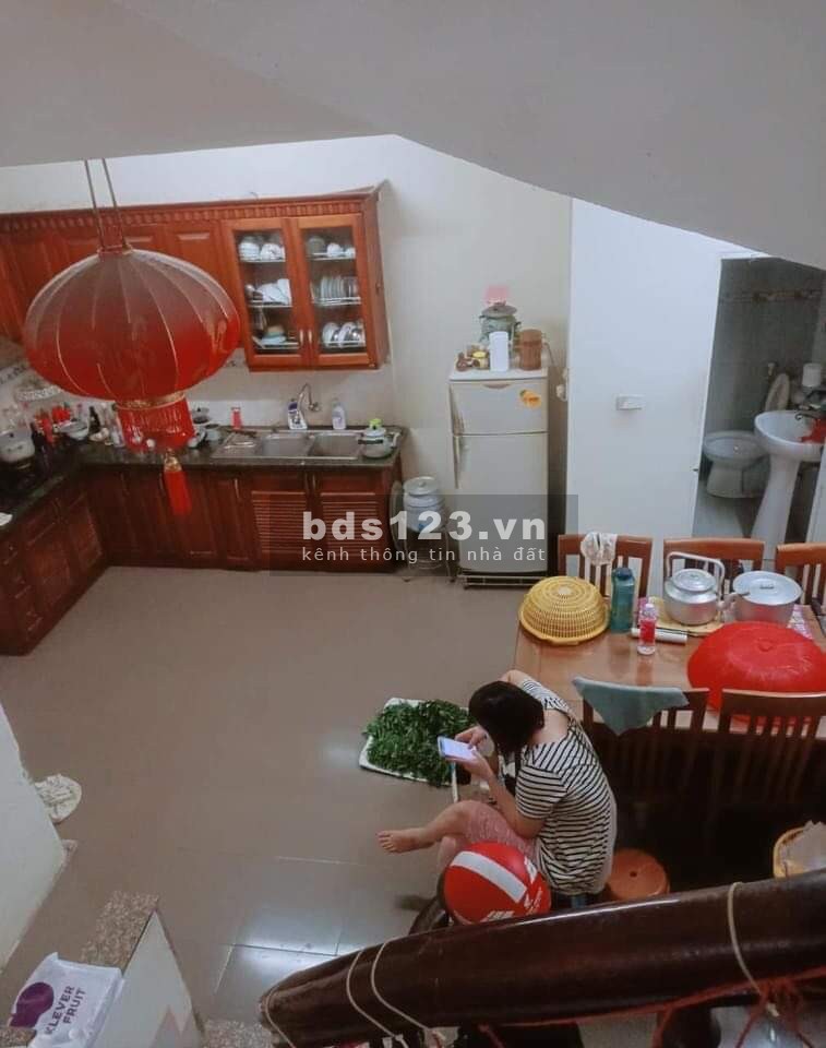Bán nhà Chiến Thắng Văn Quán, Hà Đông chủ nhà cần bán gấp nhà diện tích 76m2, mt 6.1m