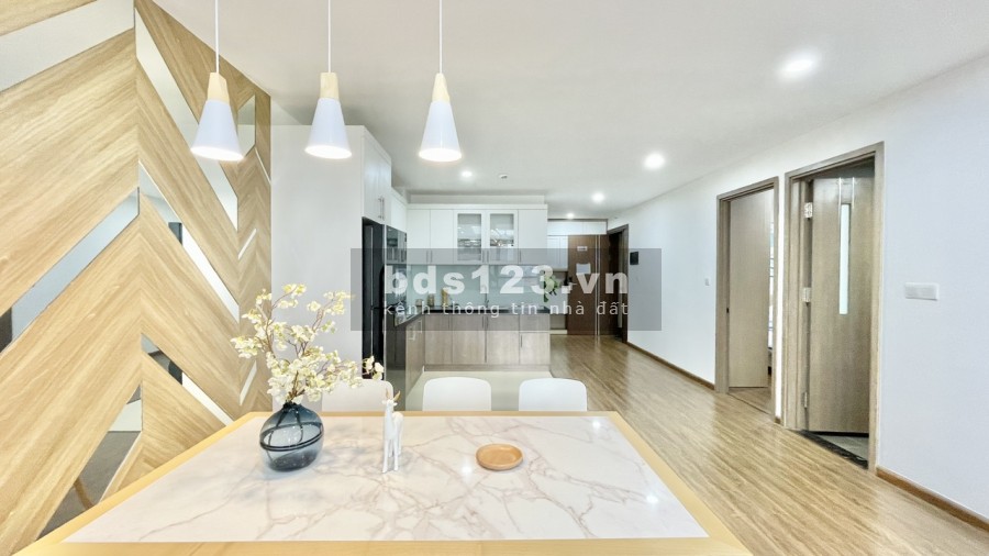 Căn hộ 2 phòng ngủ 85m2 chung cư Udic Westlake Tây Hồ giá 3 tỷ 2xx LH 0969666926