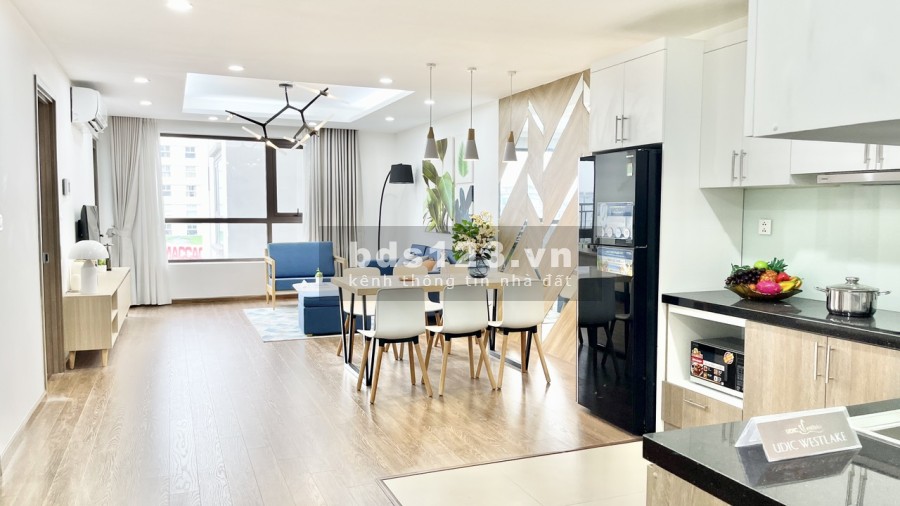 Căn hộ 2 phòng ngủ 85m2 chung cư Udic Westlake Tây Hồ giá 3 tỷ 2xx LH 0969666926