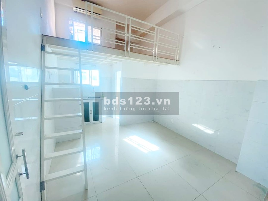 Cho thuê phòng trọ mới xây ngay trung tâm Quận Tân. Bình giá bao rẻ, có sẵn đầy đủ nội thất