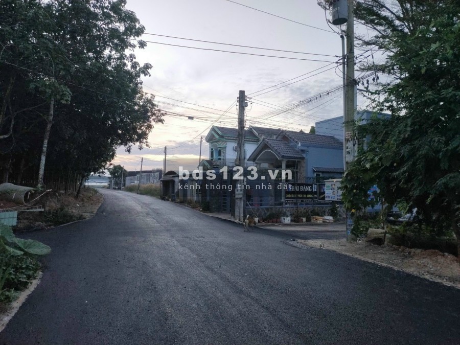 Cần tiền trả nợ bán lô đất vị trí trục đường chính khu dân cư Tân Định
