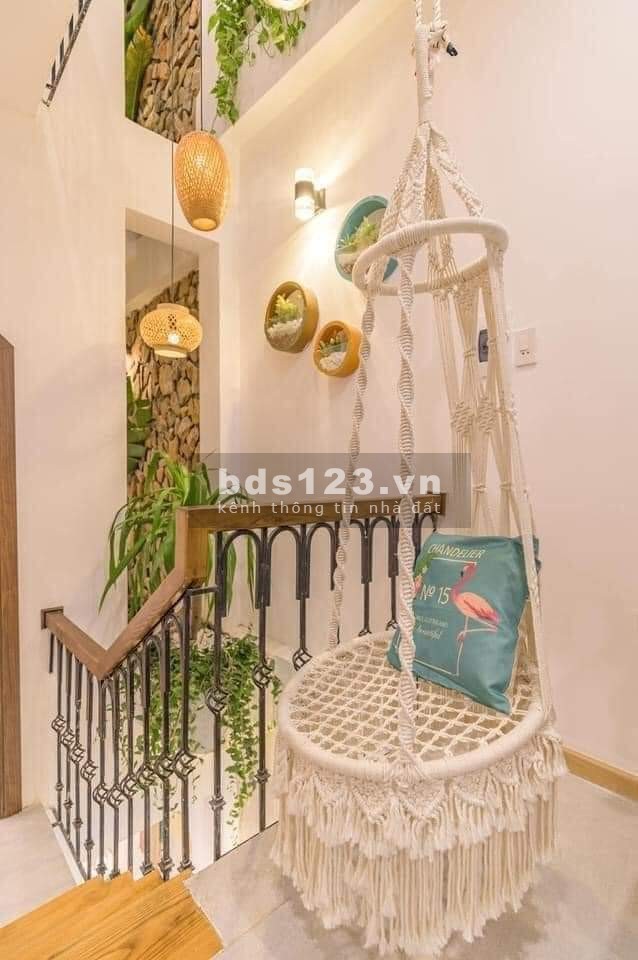 Nhà phân lô Văn Cao Liễu Giai, diện tích sử dụng 55m2 khu dân cư đông đúc lh 0904890111