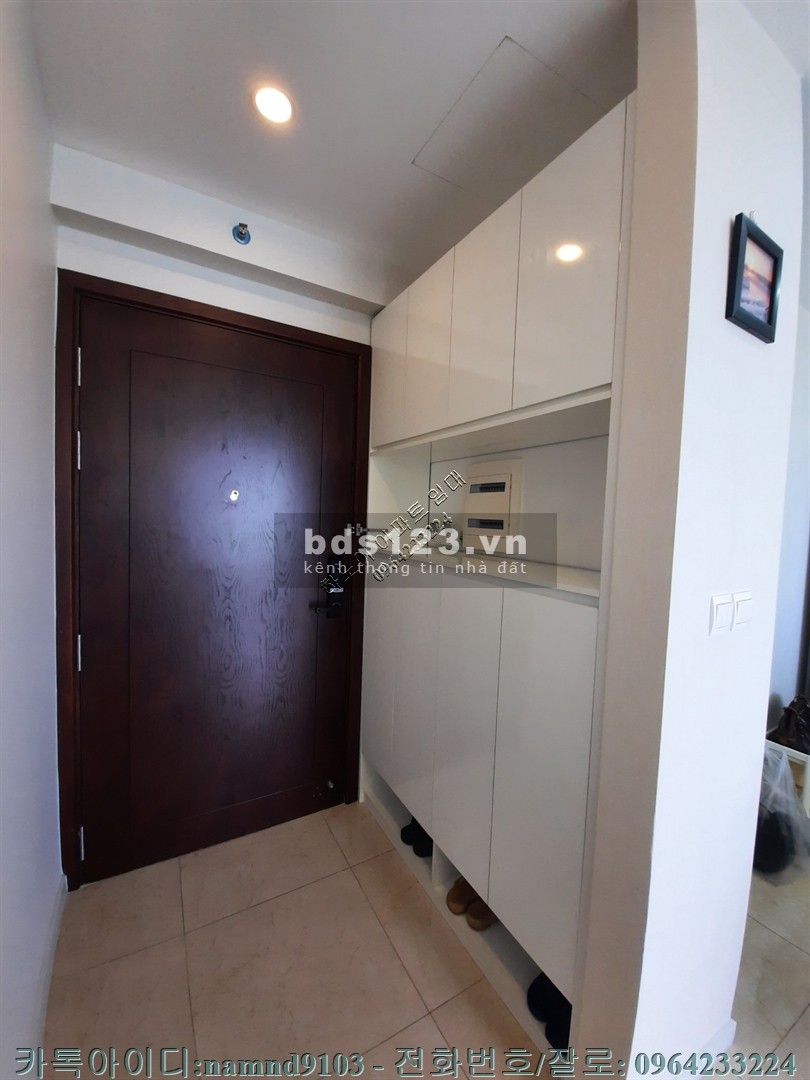 Cho thuê căn 3N full nội thất cao cấp chung cư Vinhomes Dcapitale diện tích 93m2