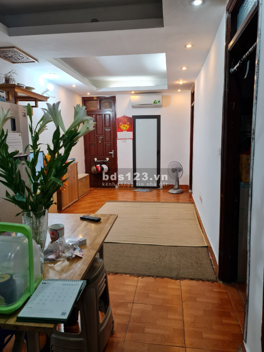 Cần bán căn hộ chung cư mini diện tích 68m2, sổ đỏ chính chủ, Quận Thanh Xuân, lhcc