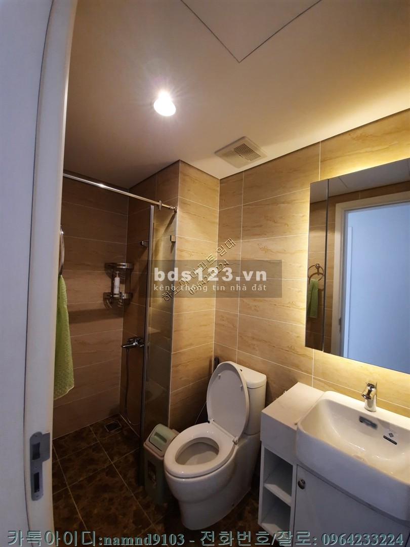 Cho thuê căn 3N full nội thất cao cấp chung cư Vinhomes Dcapitale diện tích 93m2