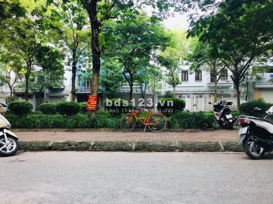 Tuyệt của siêu phẩm nhà đẹp mặt ngõ to thông kinh doanh, xe tải đỗ cửa, Matiz vào nhà